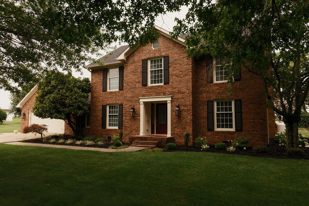 121 Glascock Drive Property Photo 2