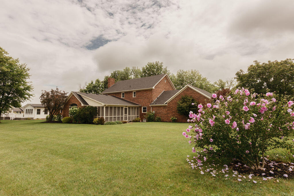 121 Glascock Drive Property Photo 4