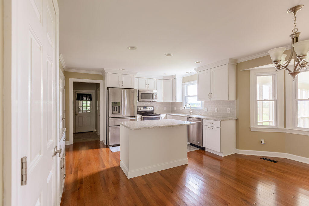 121 Glascock Drive Property Photo 10