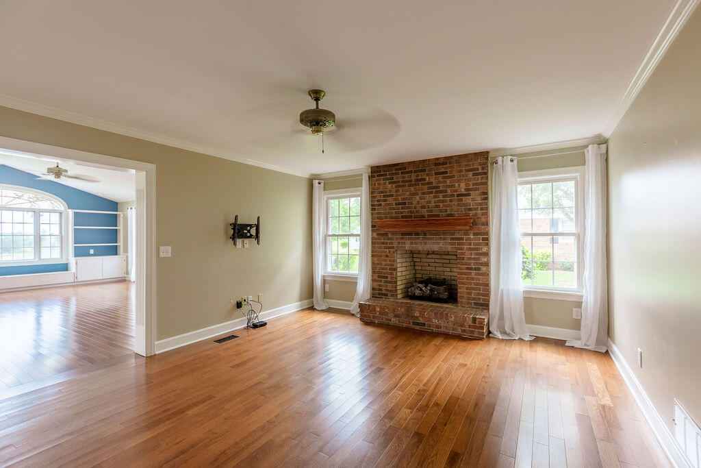 121 Glascock Drive Property Photo 14