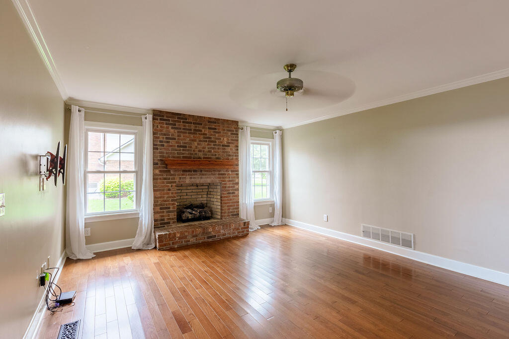 121 Glascock Drive Property Photo 15