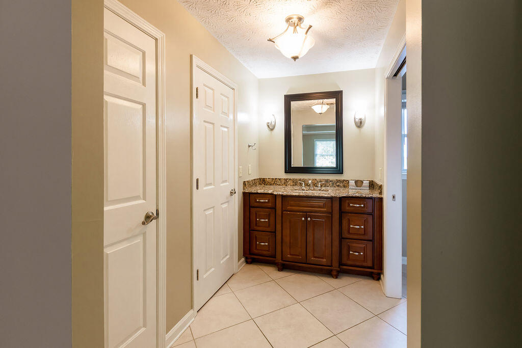121 Glascock Drive Property Photo 27