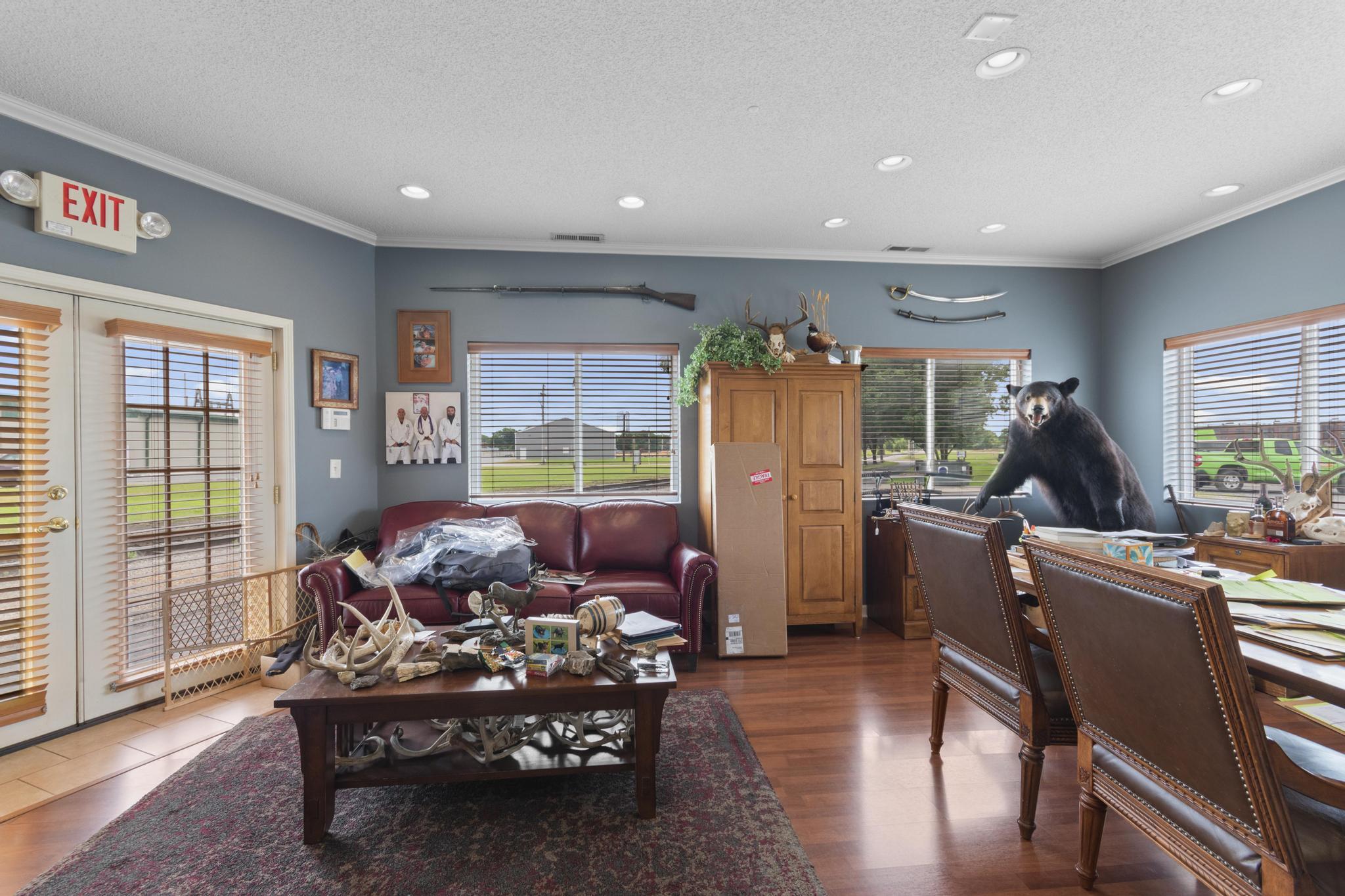 1114 Broadway Street Property Photo 25