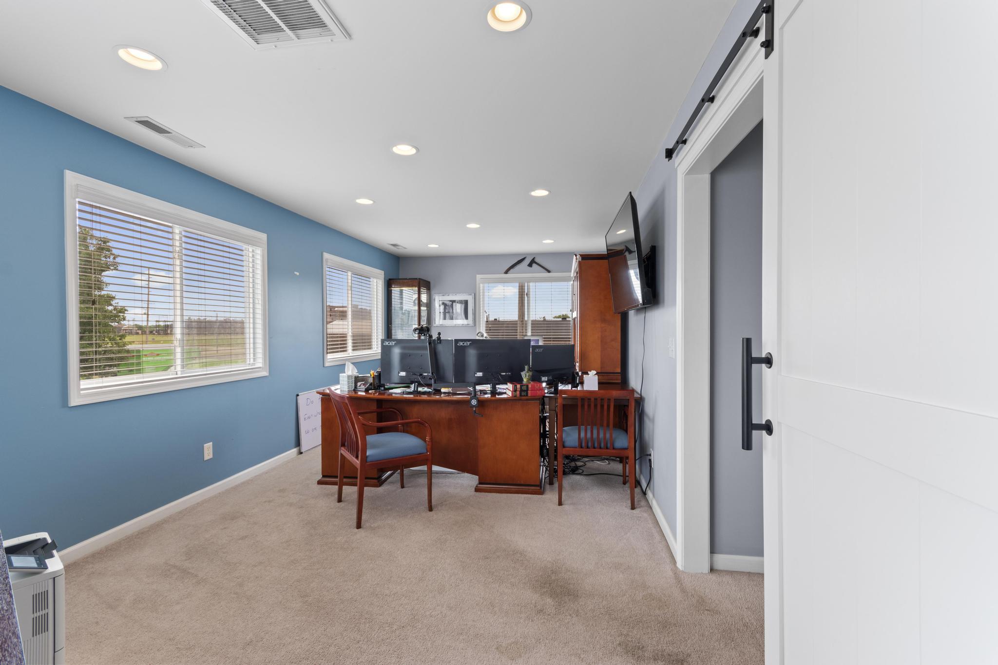 1114 Broadway Street Property Photo 31