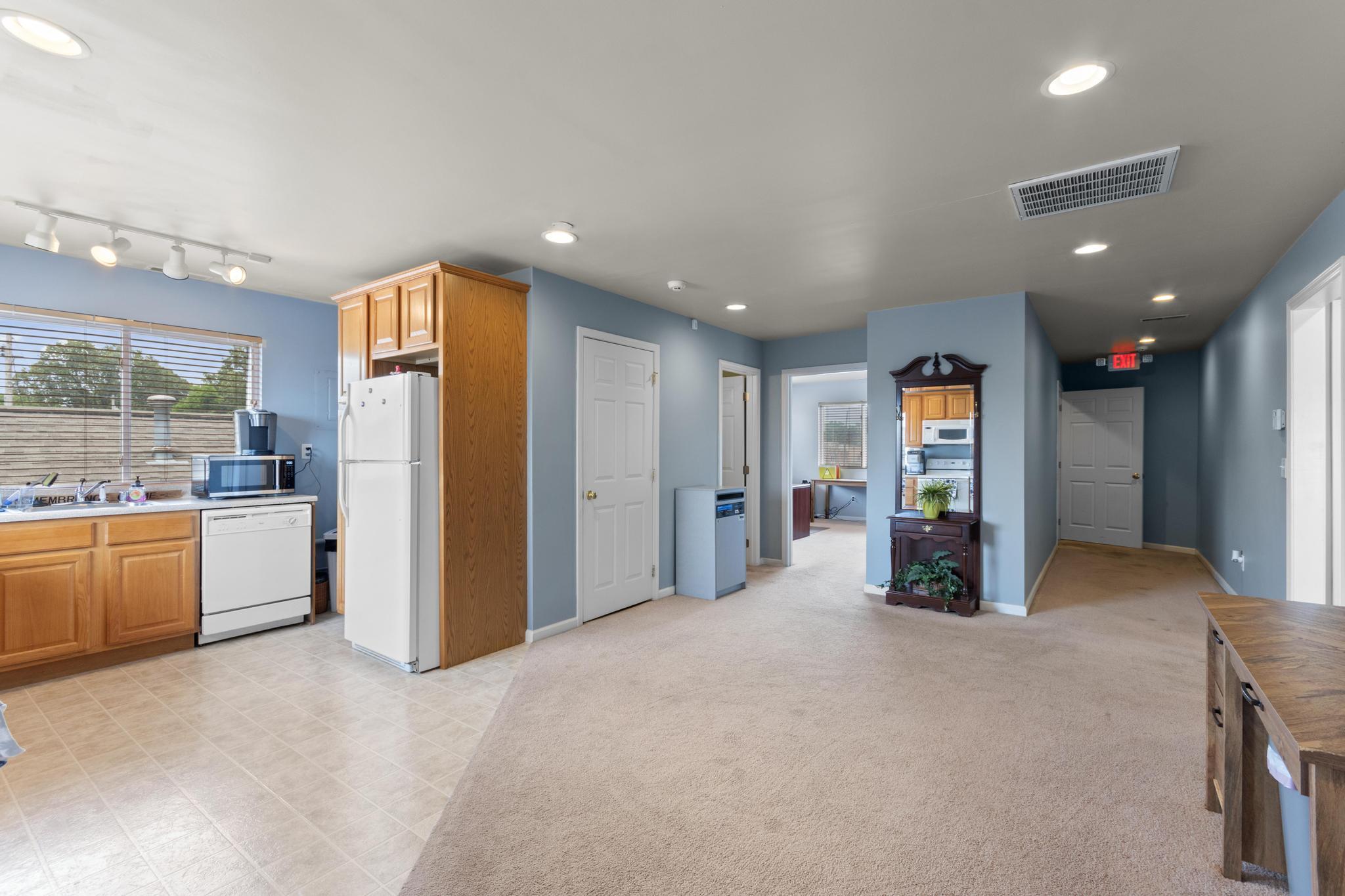 1114 Broadway Street Property Photo 35