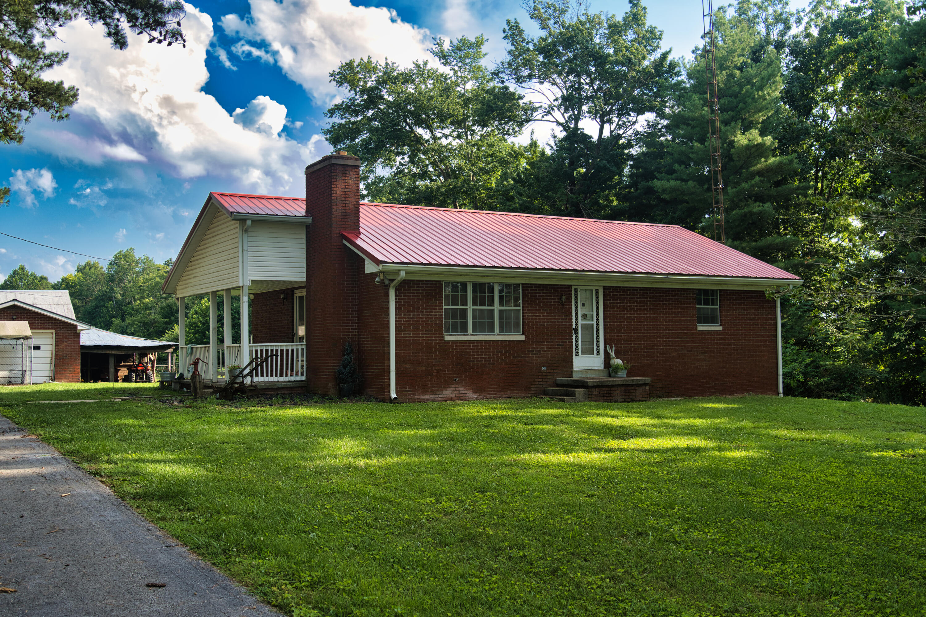 1321 Ky-80 Property Photo 2