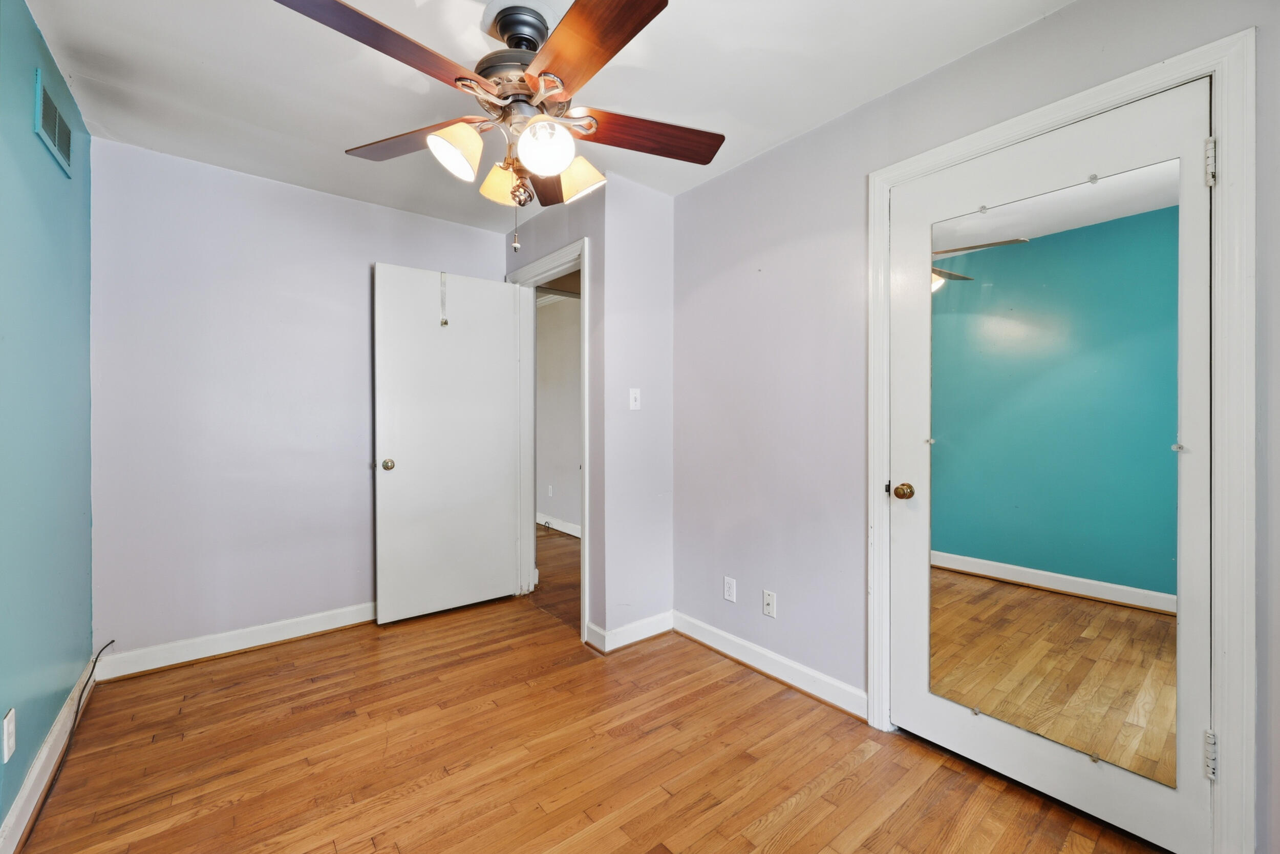 2321 Southview Drive Property Photo 14