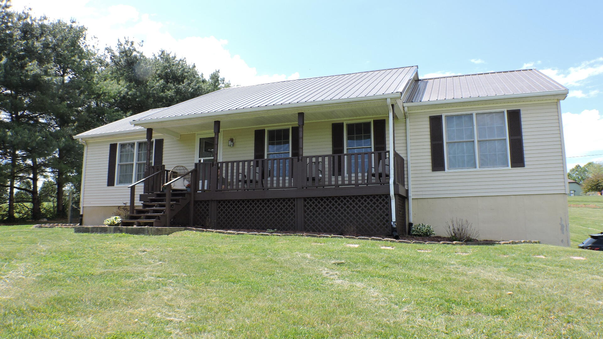 3250 Osborne Road Property Photo 3