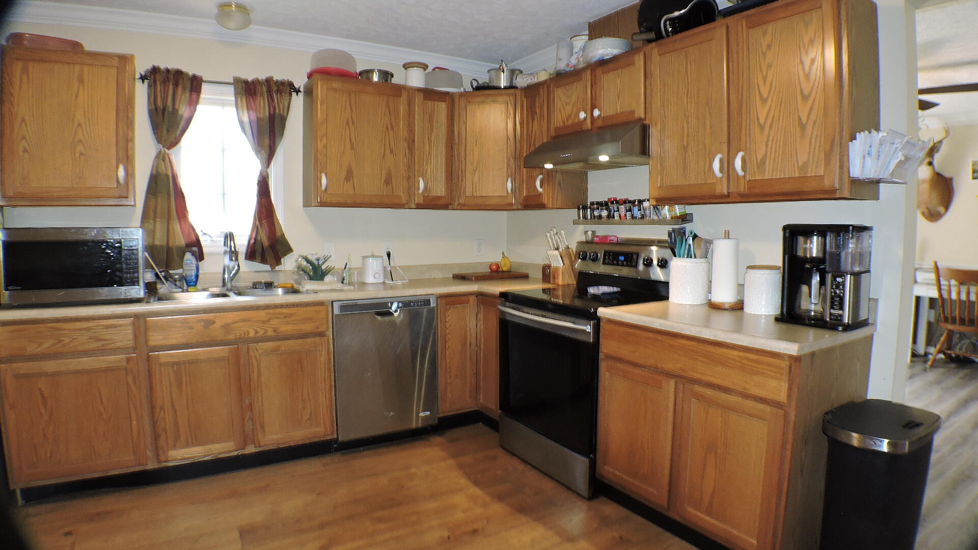 3250 Osborne Road Property Photo 7