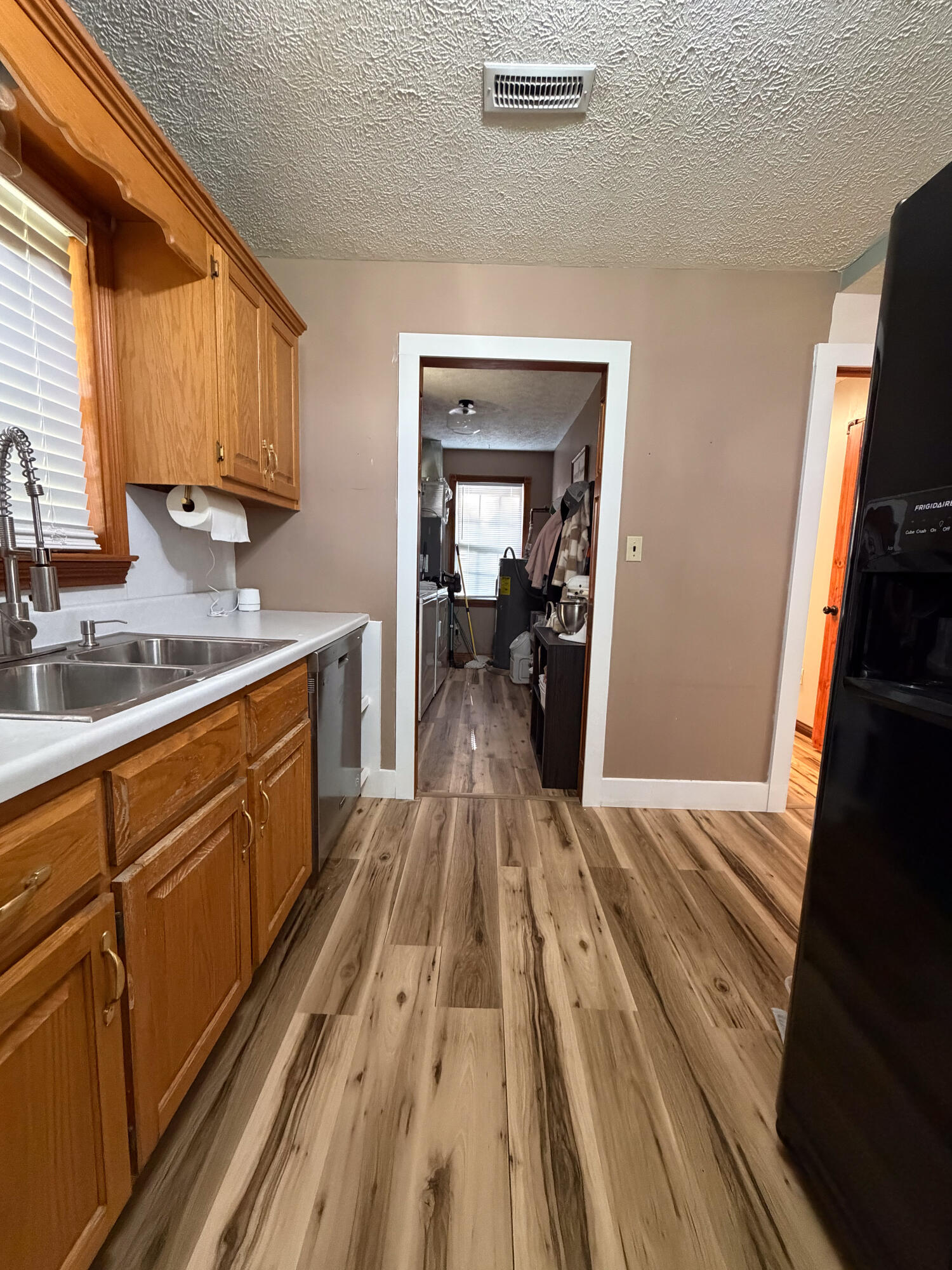 285 Von Linger Lane Property Photo 9