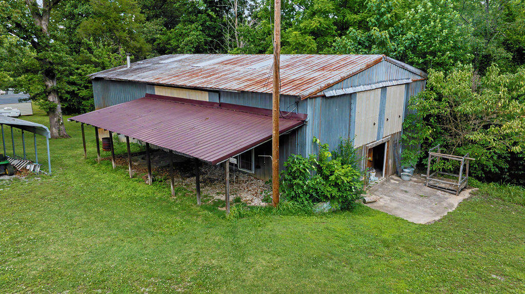 790 Ky-181 Property Photo 16