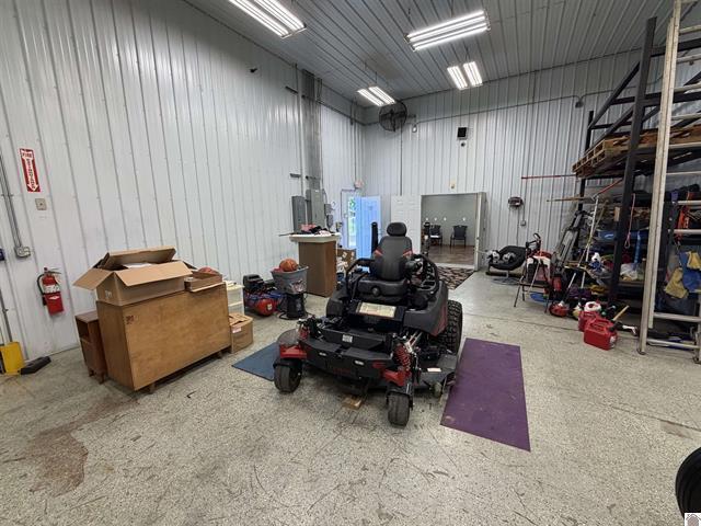 817 Broadway Street Property Photo 11