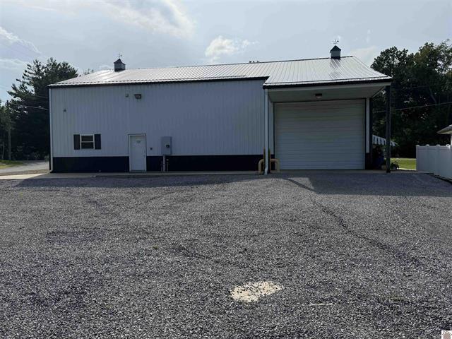 817 Broadway Street Property Photo 38