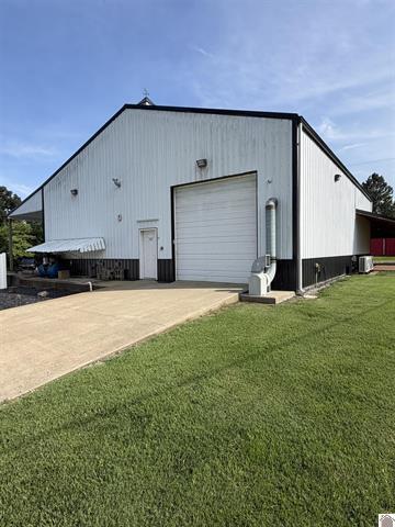 817 Broadway Street Property Photo 40