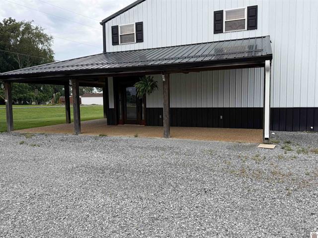 817 Broadway Street Property Photo 43