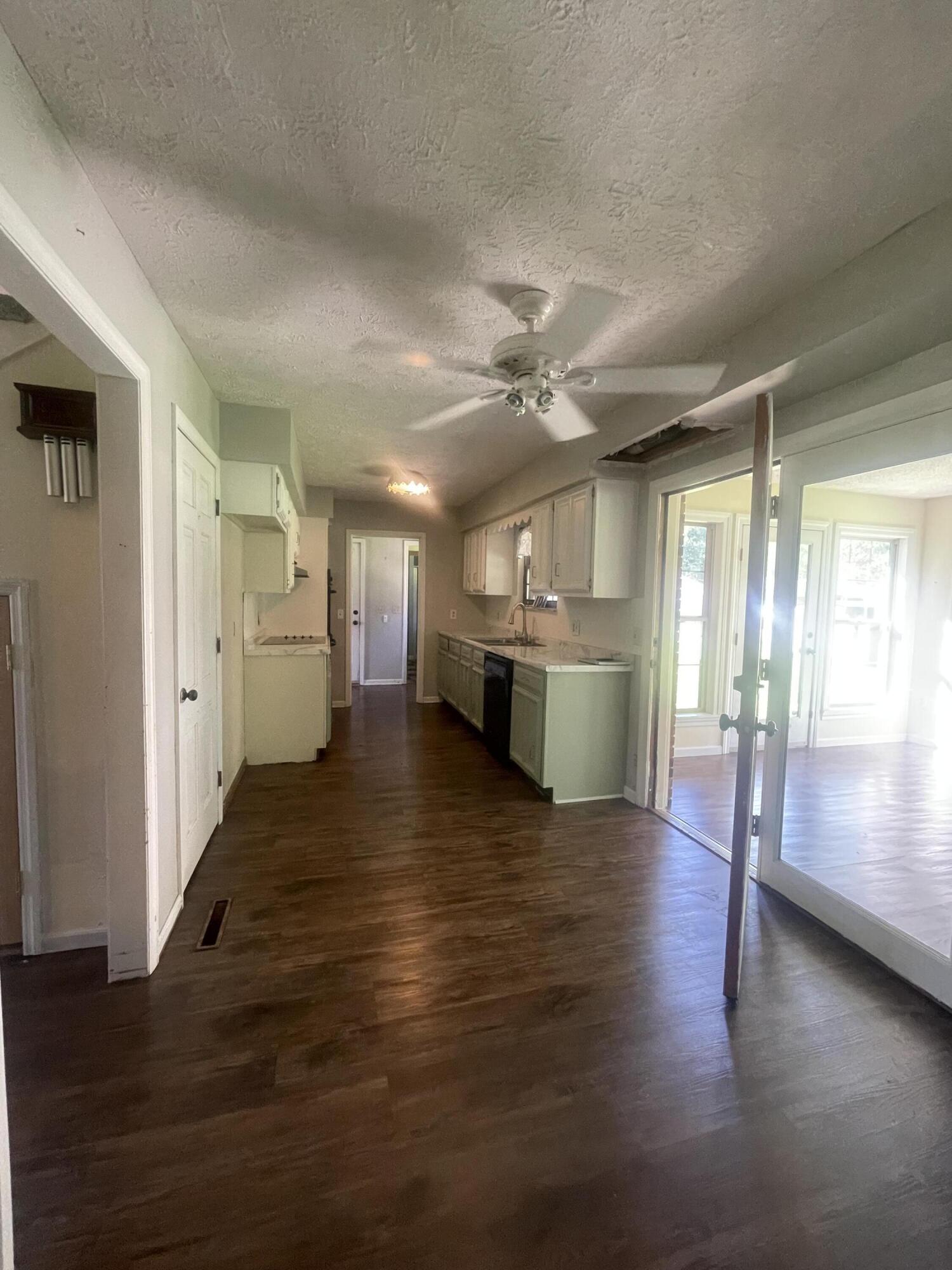 101 Tinsley Road Property Photo 9