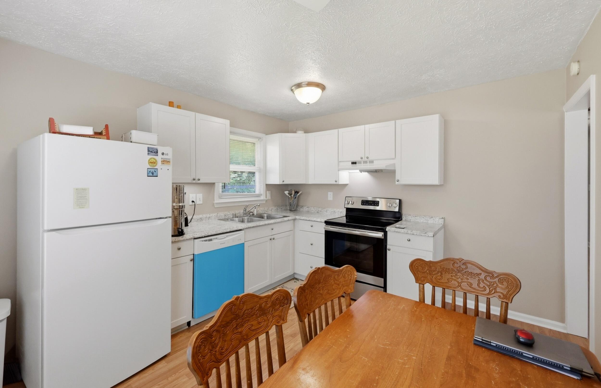 219 Mount Vernon Drive Property Photo 8