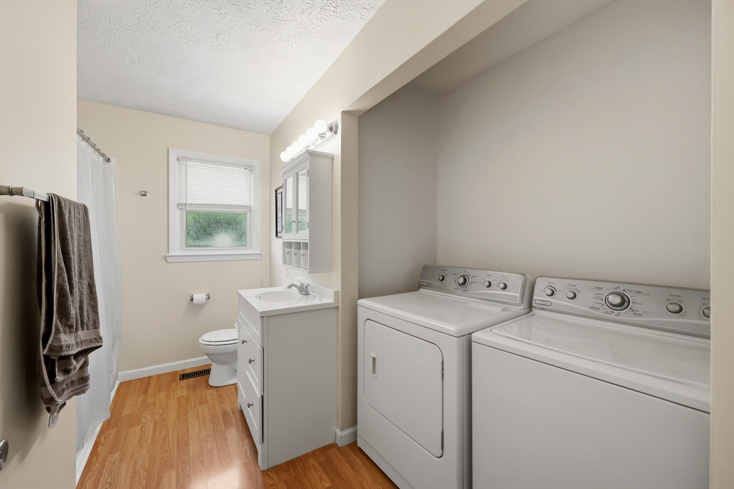 219 Mount Vernon Drive Property Photo 11