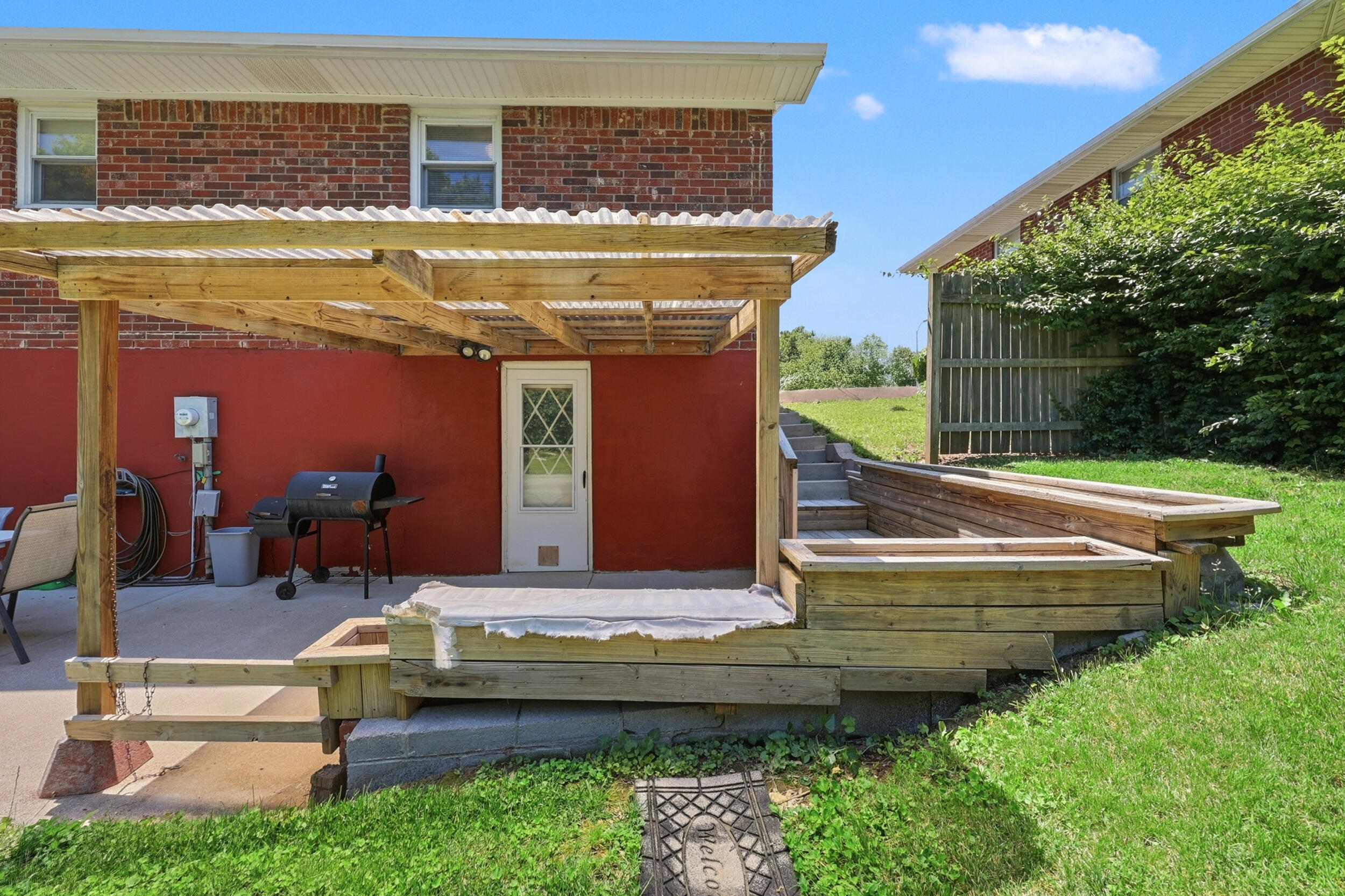 219 Mount Vernon Drive Property Photo 18
