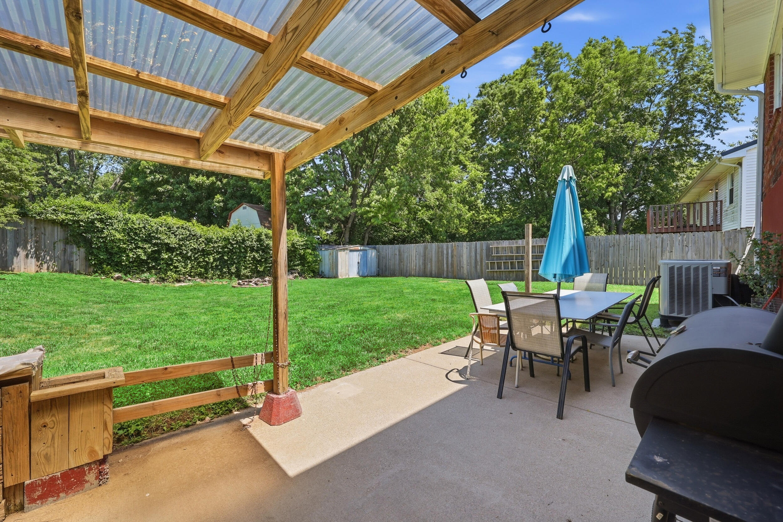 219 Mount Vernon Drive Property Photo 20