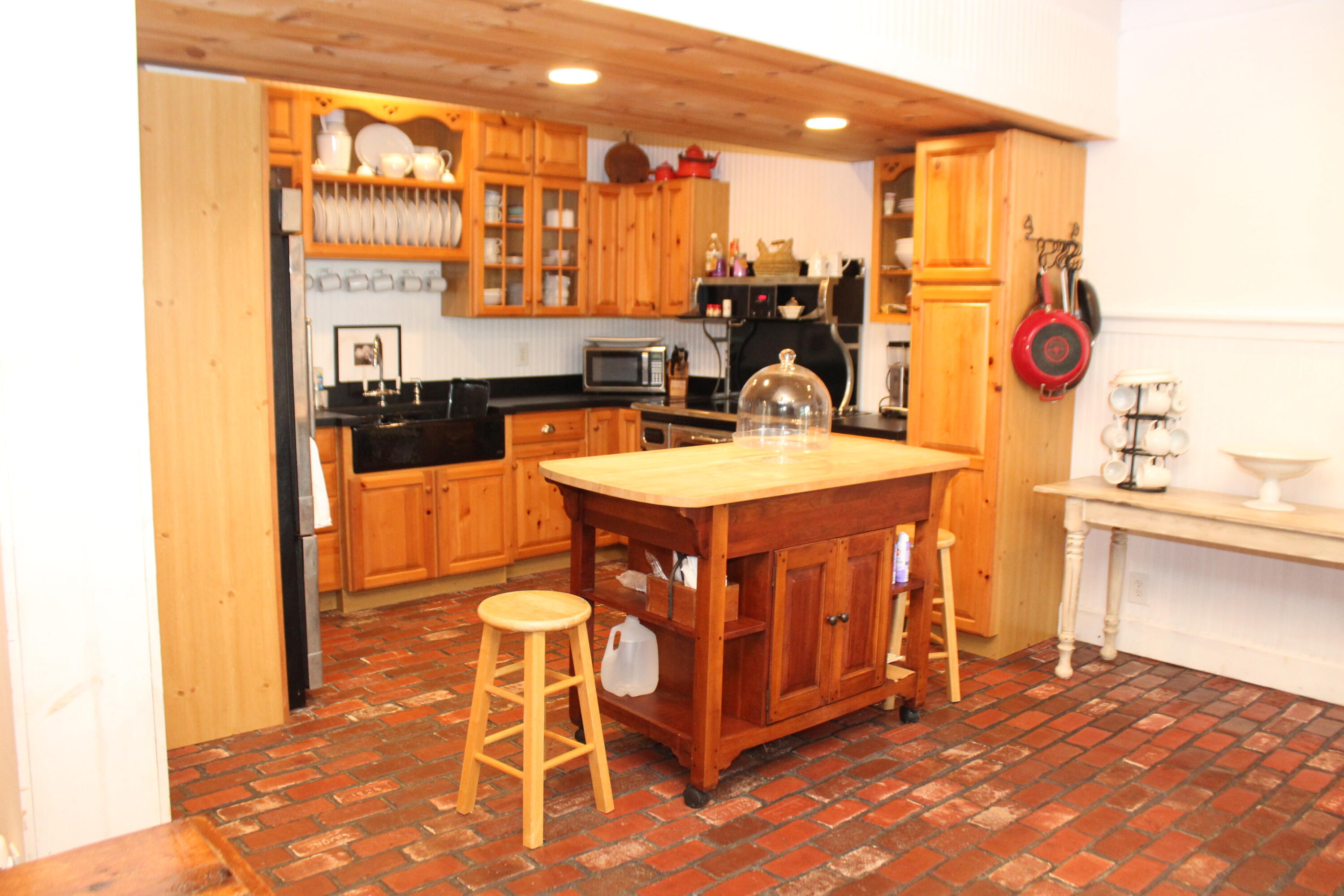 760 Barrett Road Property Photo 20