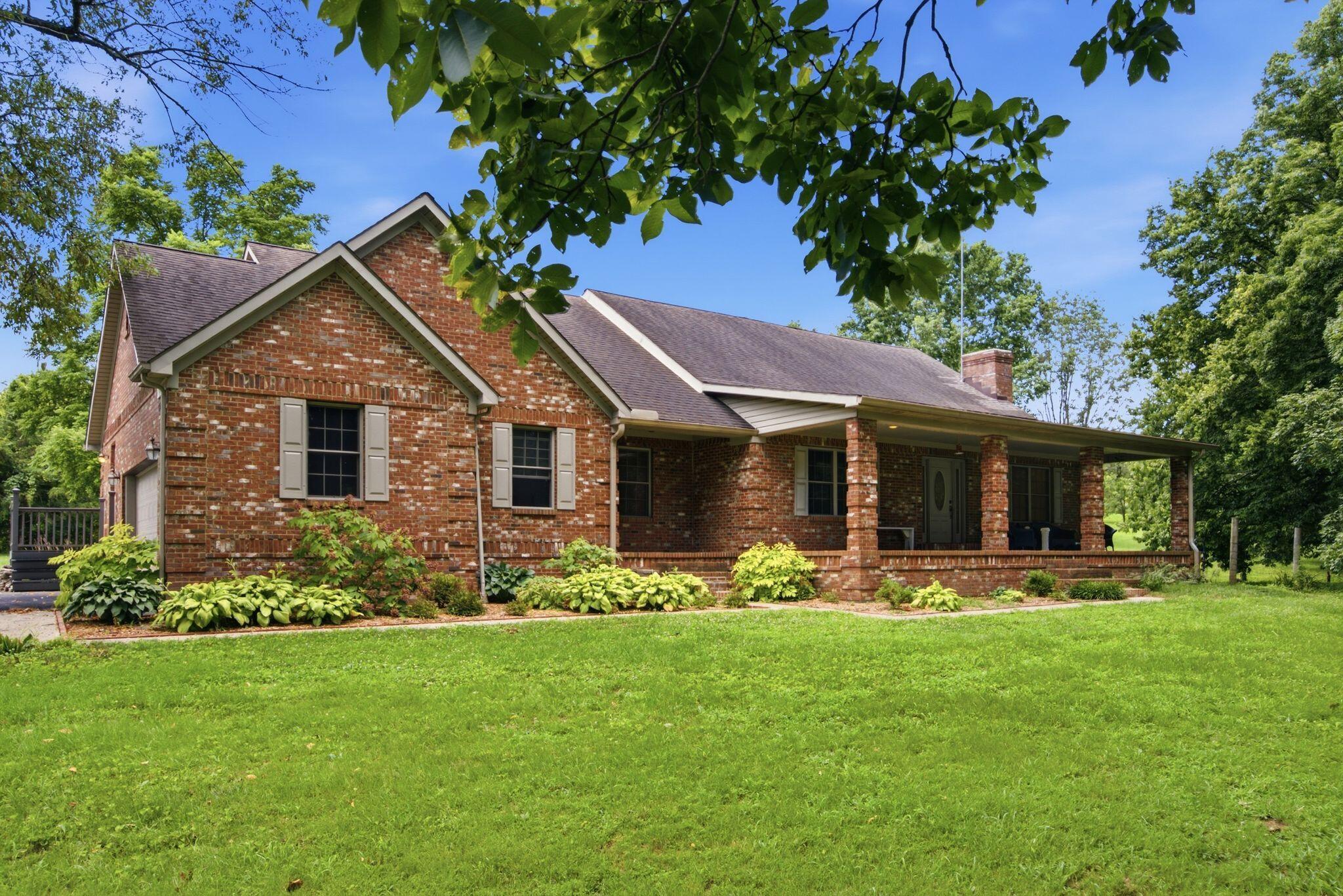 1077 Hammonds Creek Road Property Photo 1