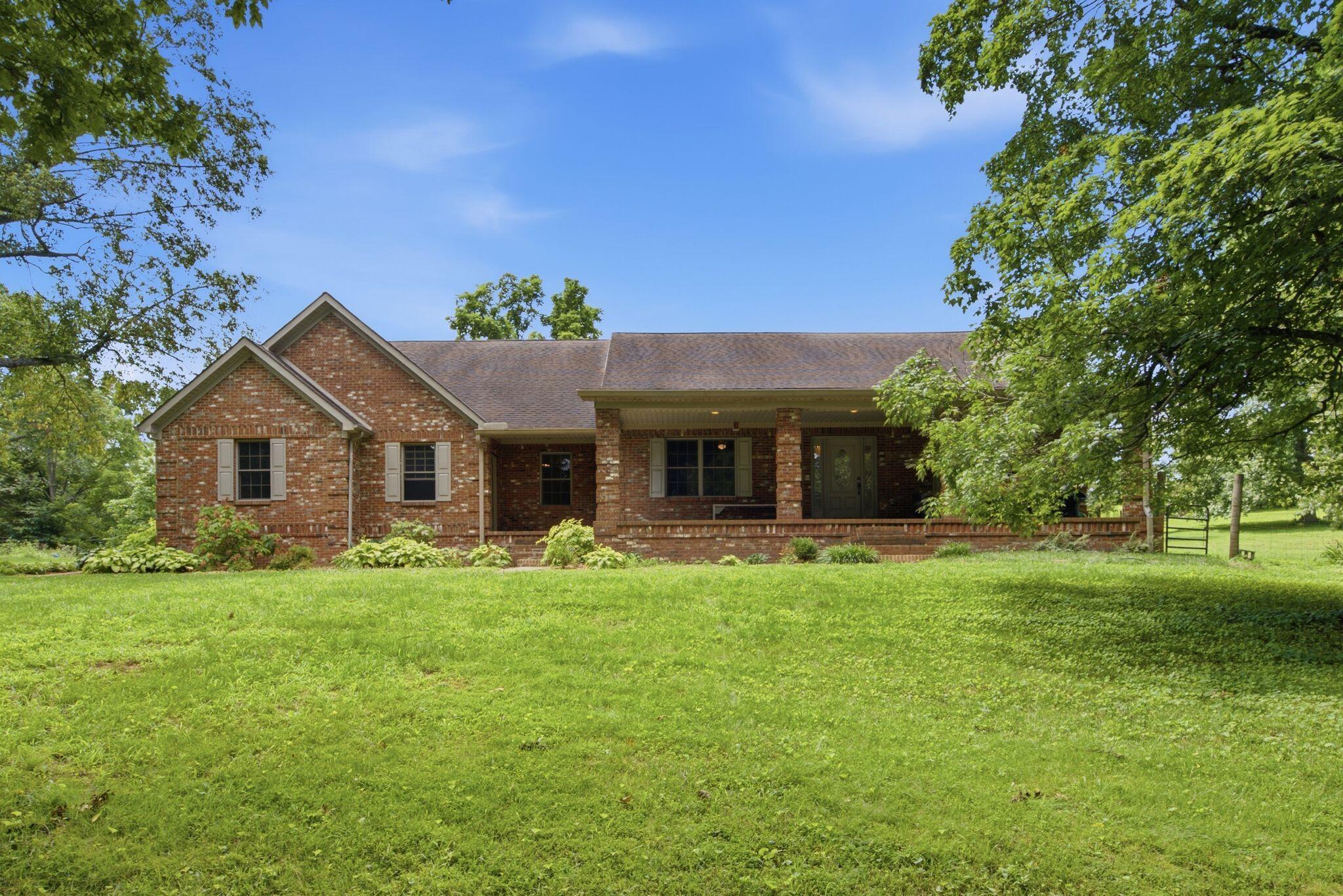 1077 Hammonds Creek Road Property Photo 2