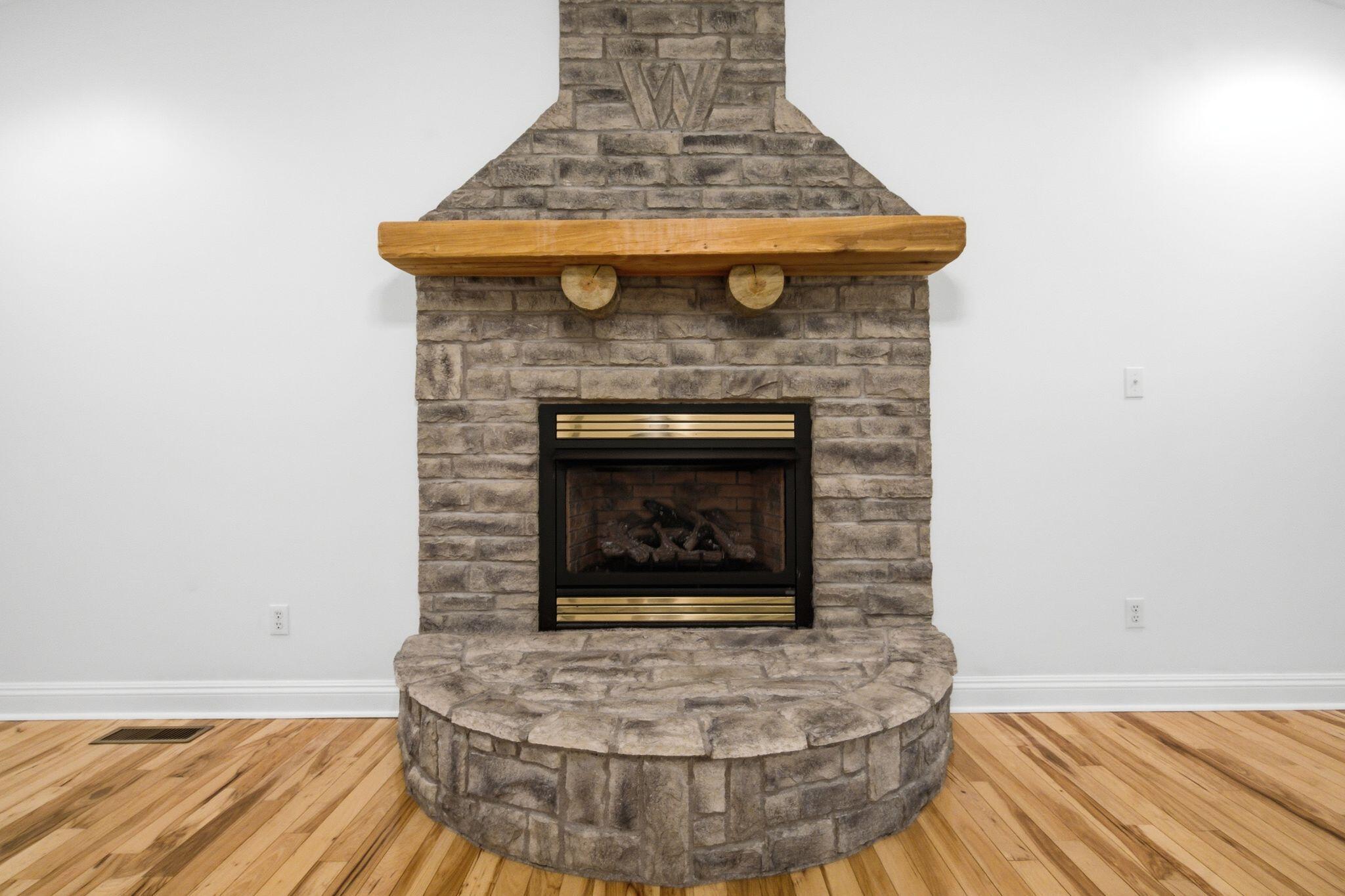 1077 Hammonds Creek Road Property Photo 12