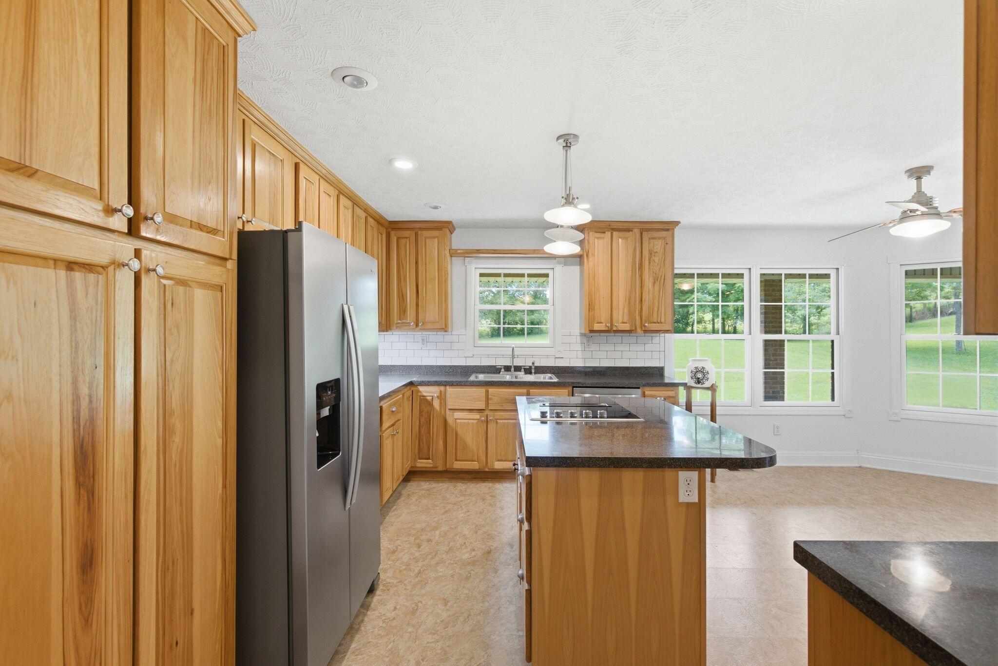 1077 Hammonds Creek Road Property Photo 13