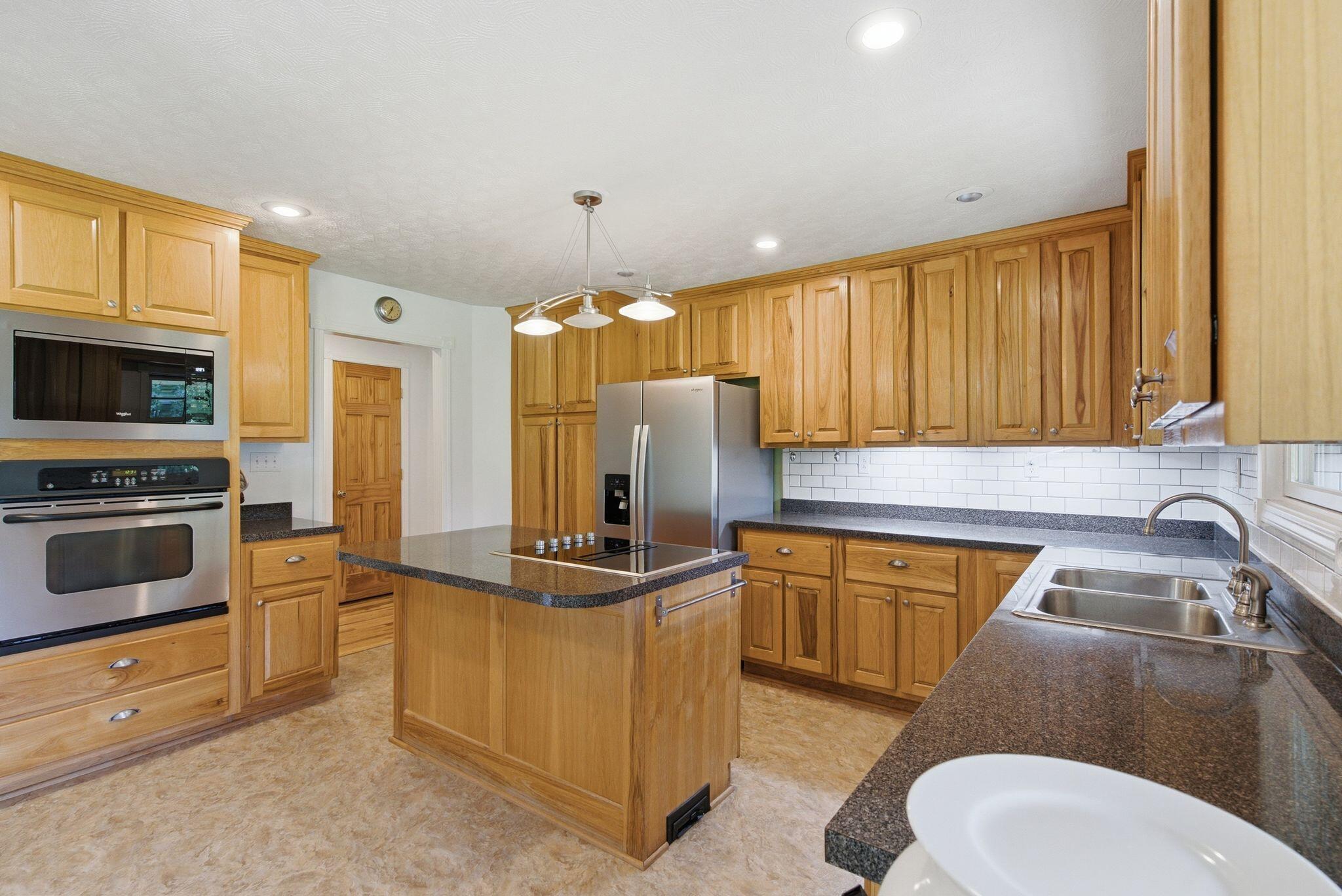 1077 Hammonds Creek Road Property Photo 15