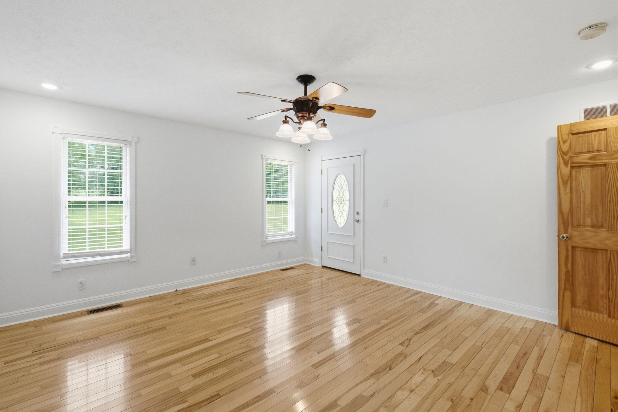 1077 Hammonds Creek Road Property Photo 25