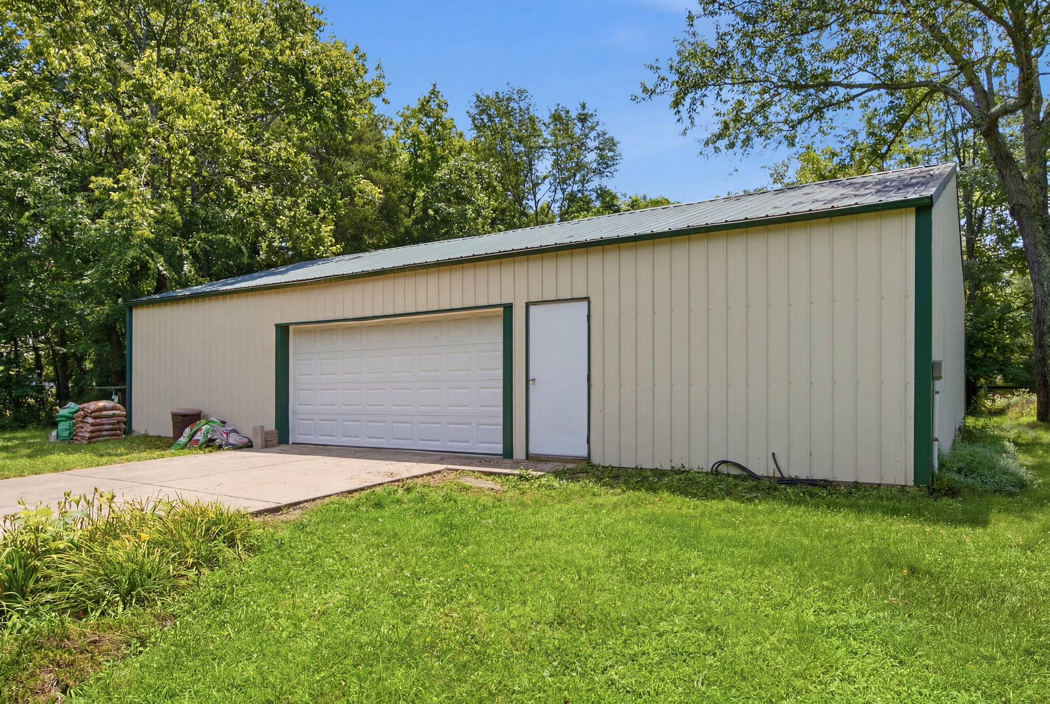 1077 Hammonds Creek Road Property Photo 41