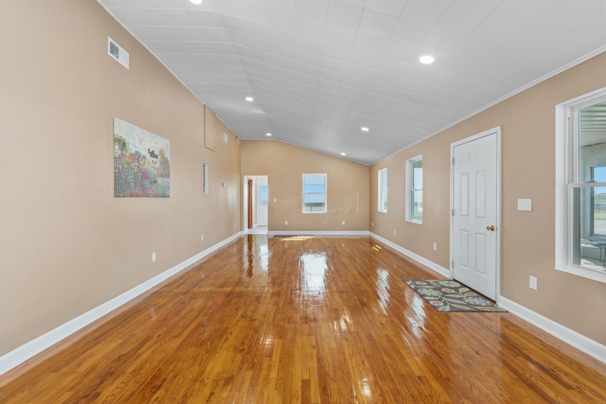 1300 State Route 1901 Property Photo 10