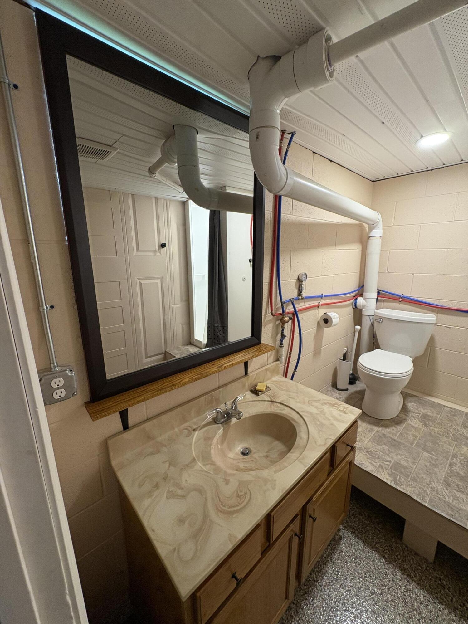 1300 State Route 1901 Property Photo 33