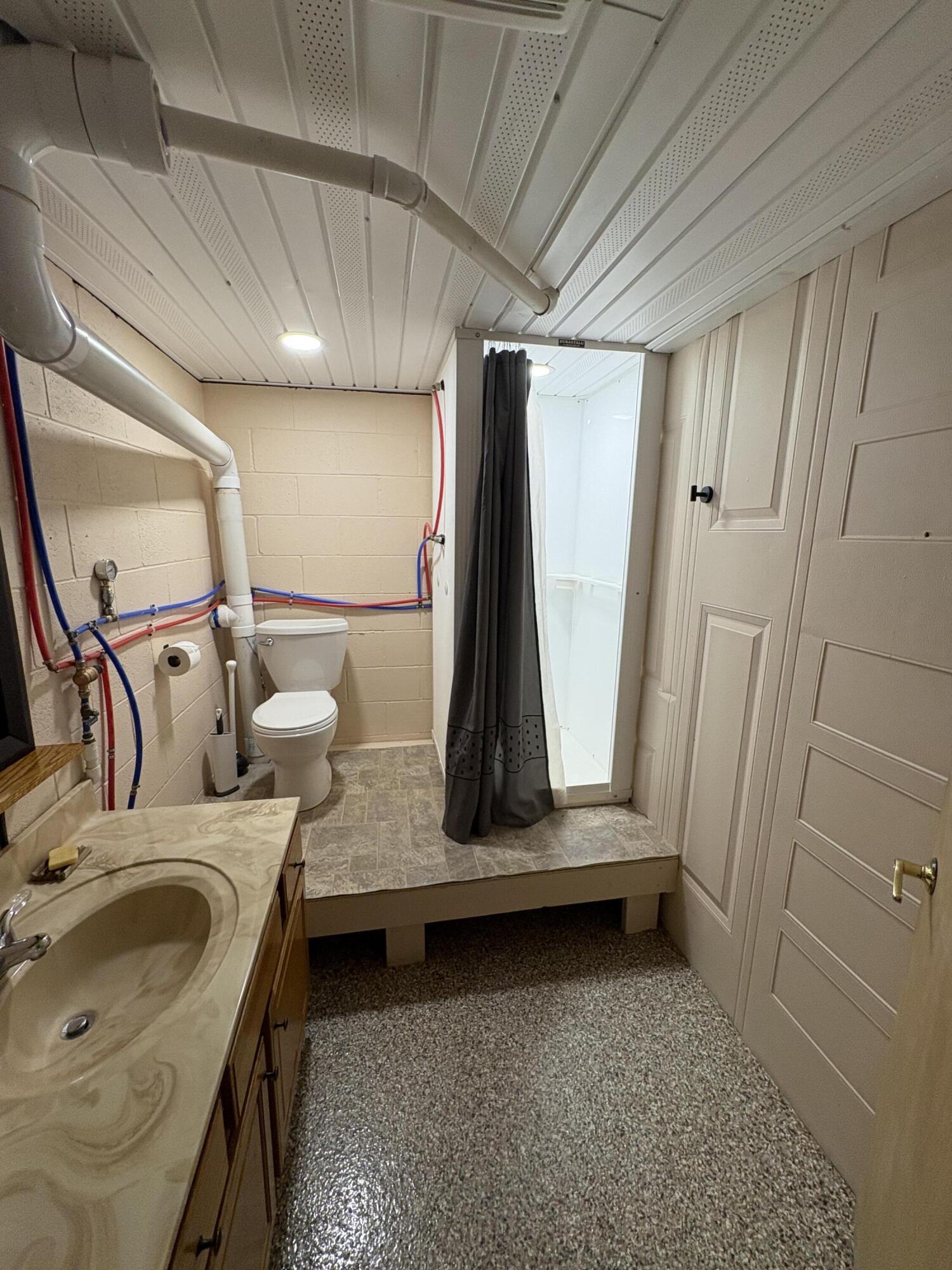 1300 State Route 1901 Property Photo 34