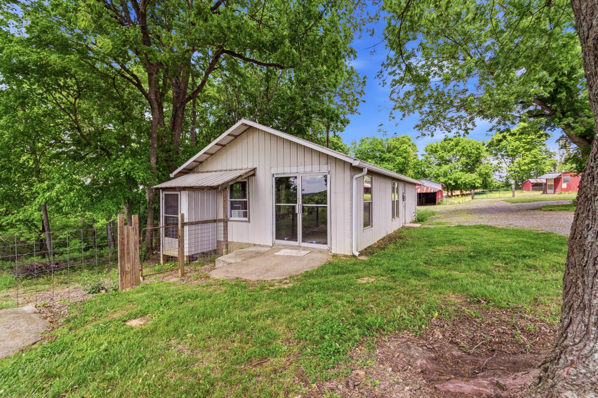 1300 State Route 1901 Property Photo 37