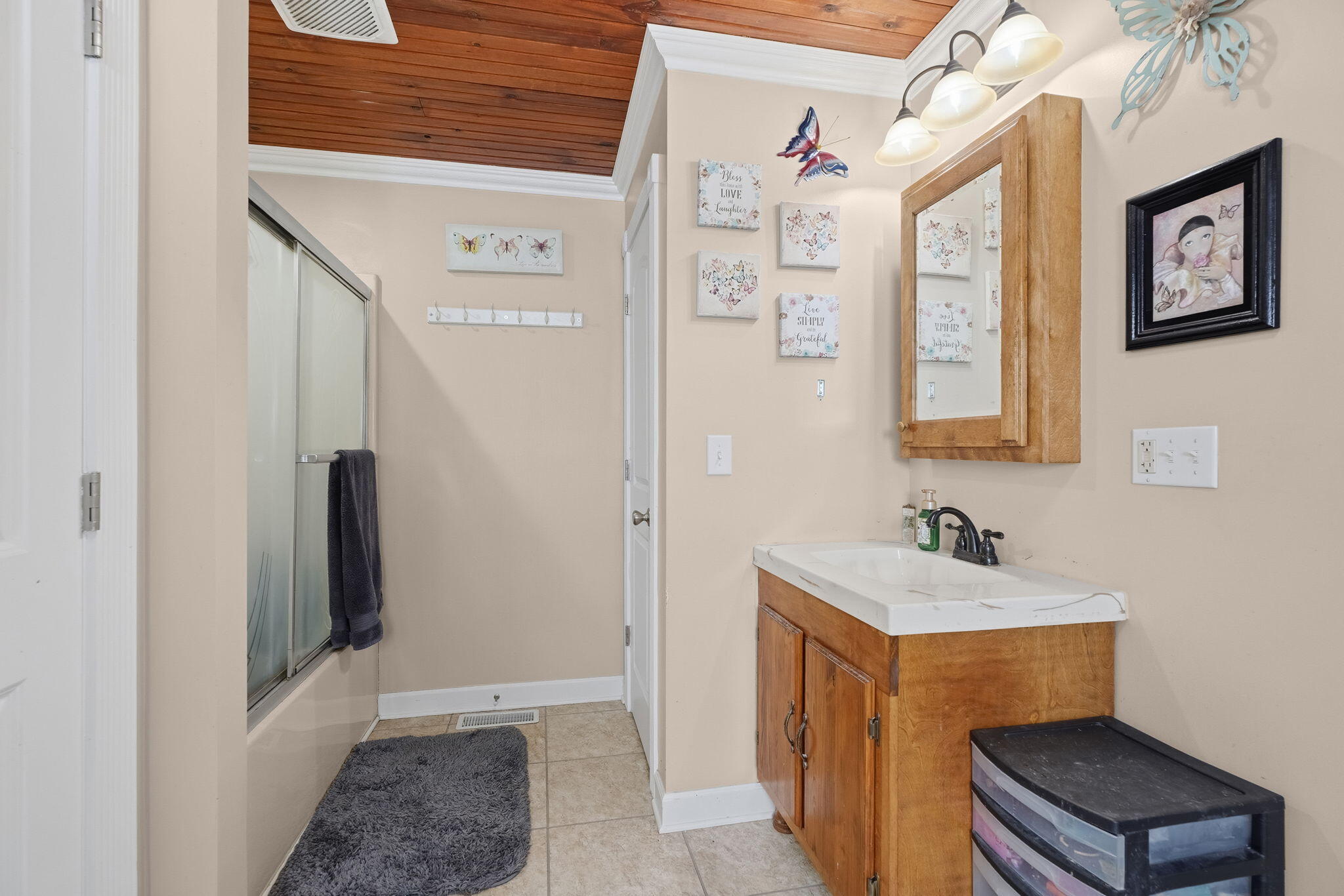 139 Beeny Road Property Photo 8