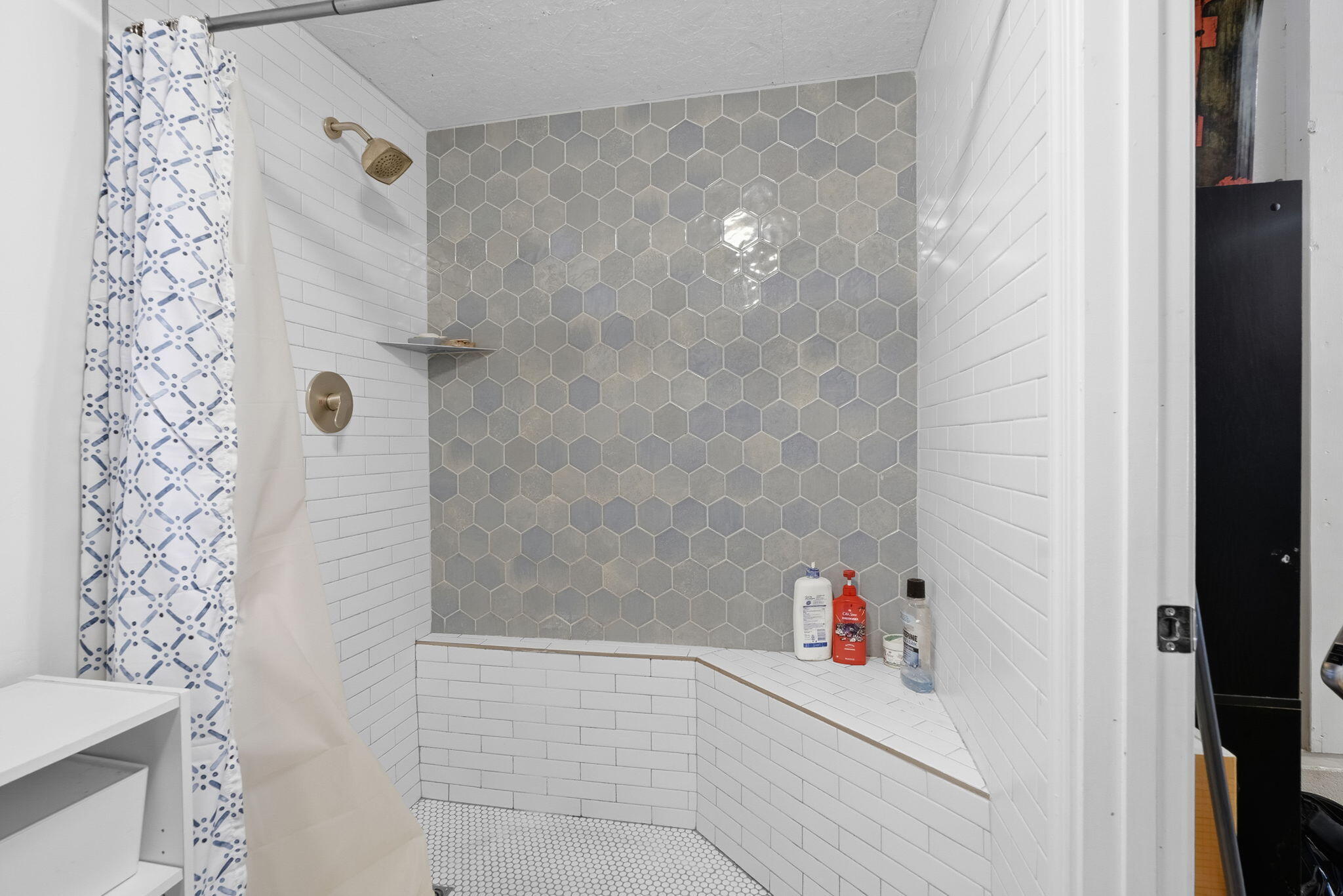 139 Beeny Road Property Photo 13