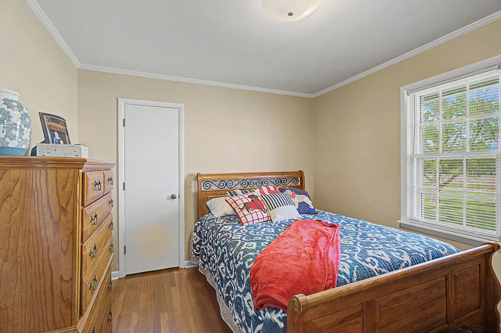 2671 Pembroke Road Property Photo 11