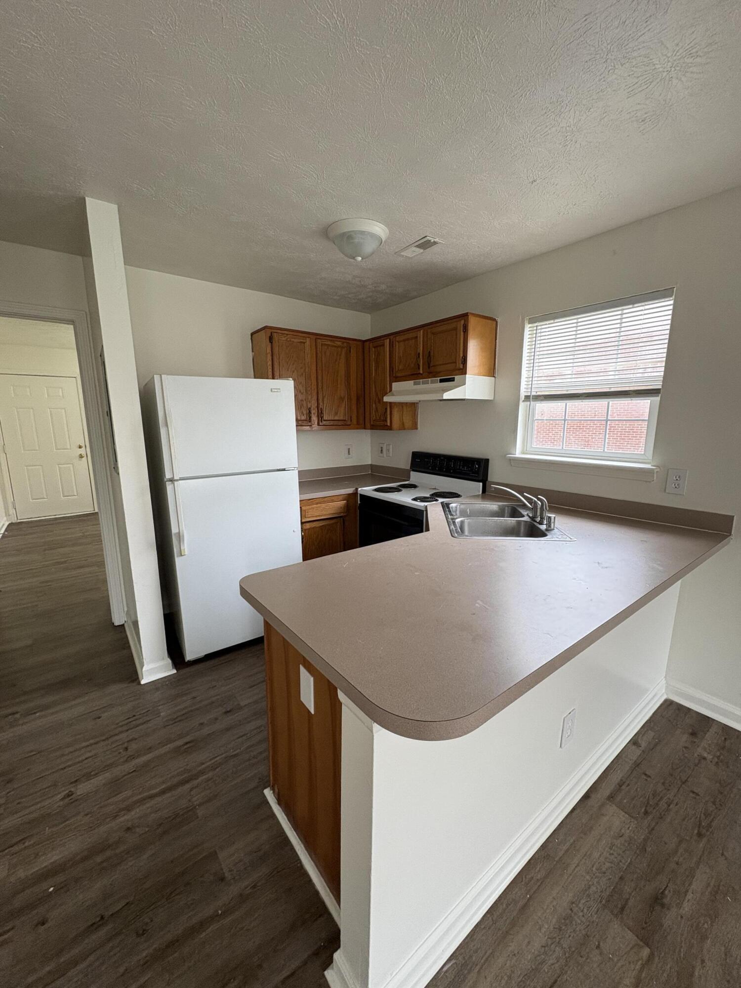 2016 Cornerstone Drive 2 Property Photo 4
