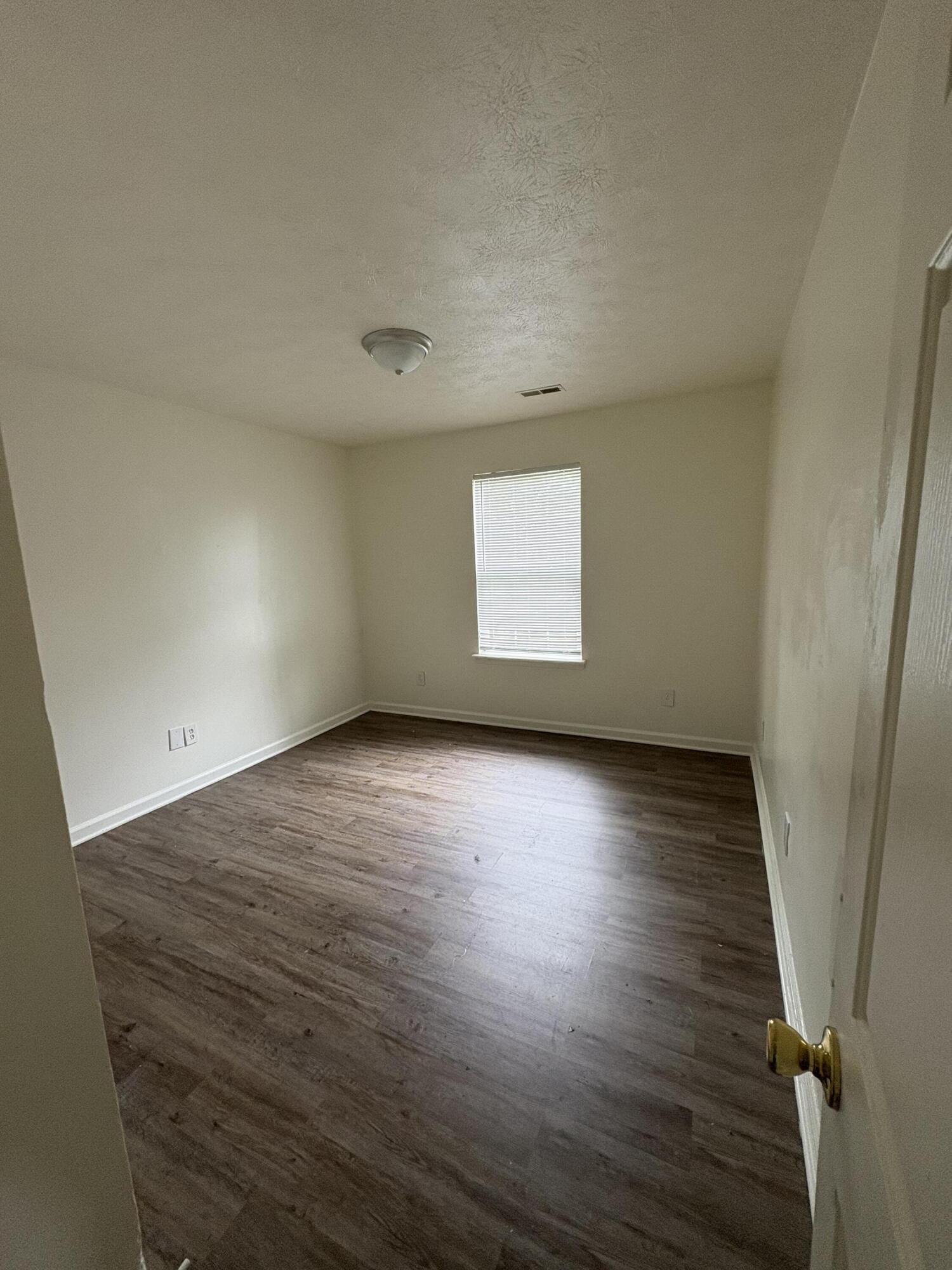 2016 Cornerstone Drive 2 Property Photo 11
