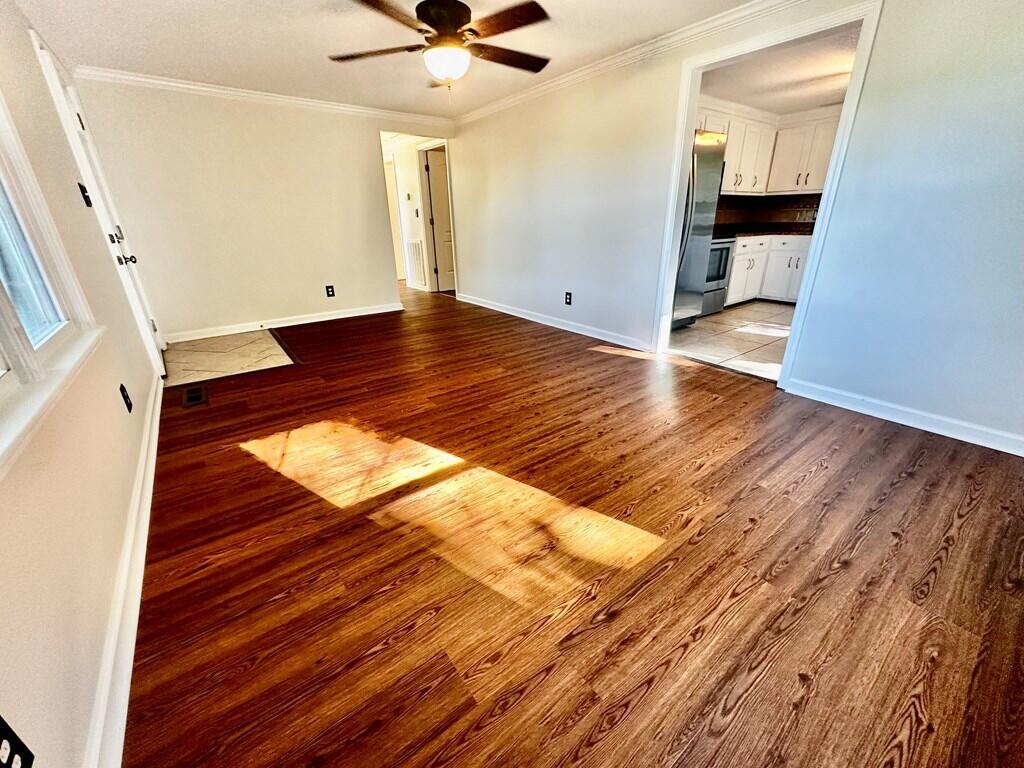 3405 Madisonville Road Property Photo 3