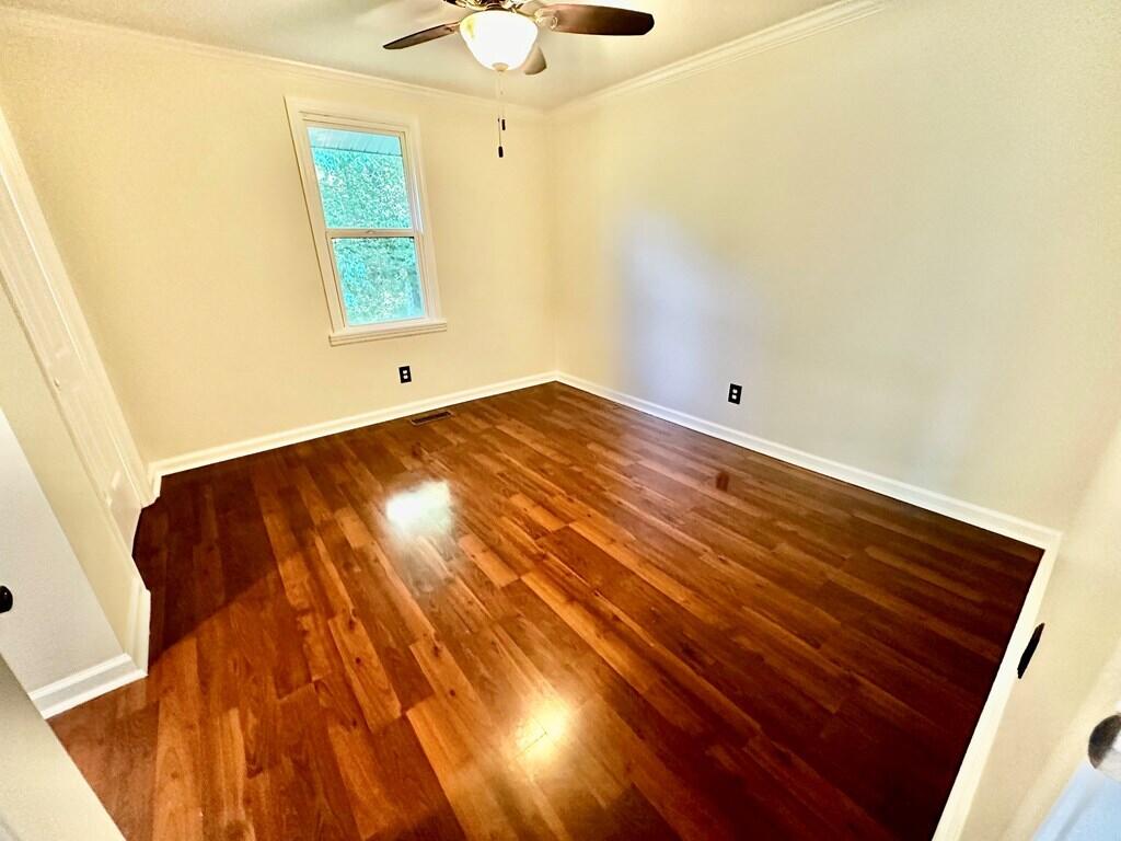 3405 Madisonville Road Property Photo 11