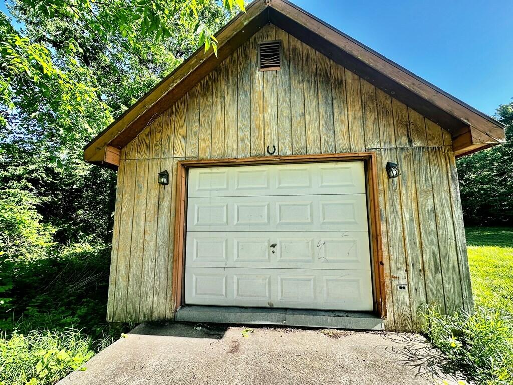 3405 Madisonville Road Property Photo 24