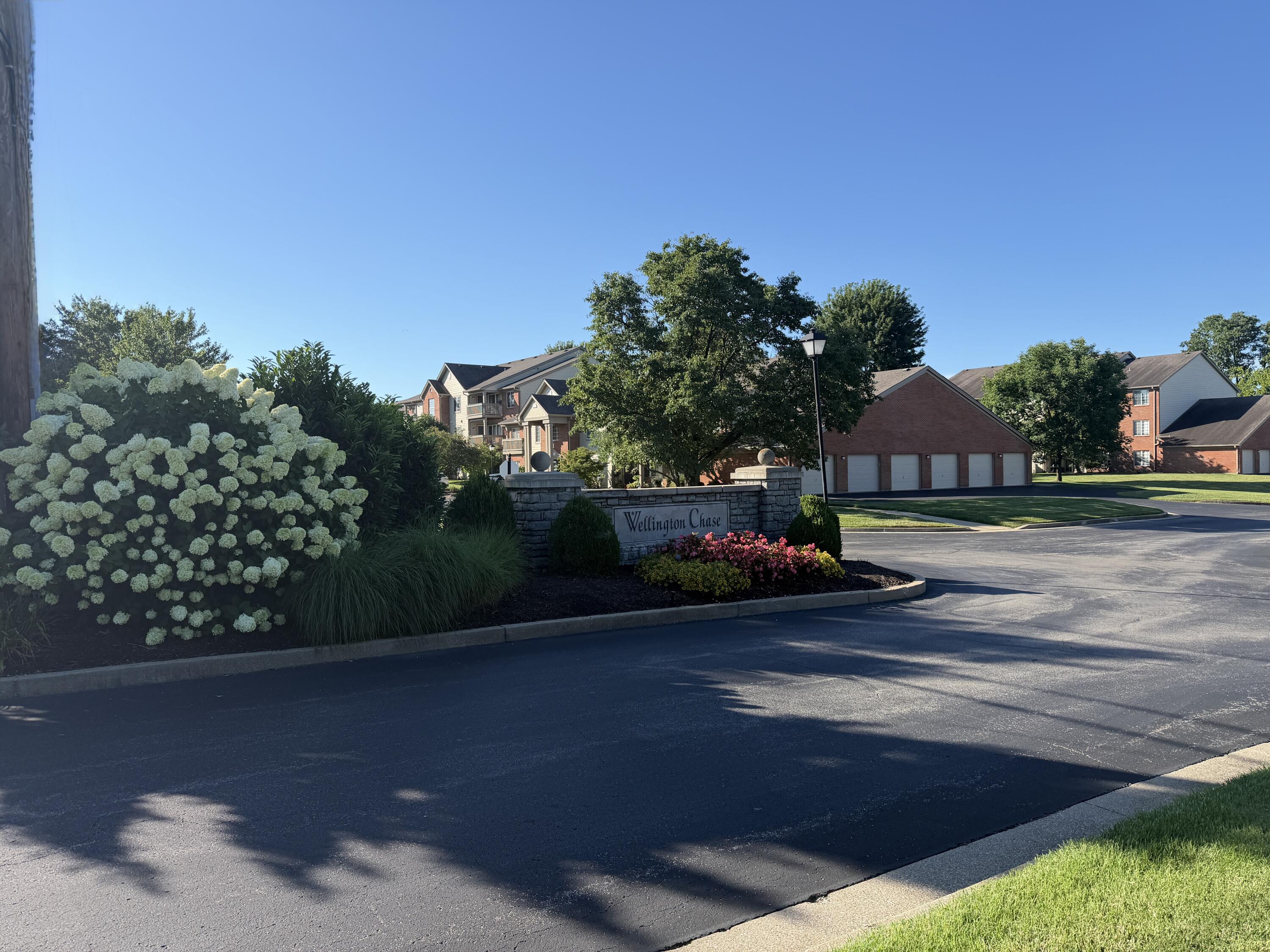600 Vincent Way 3305 Property Photo 1