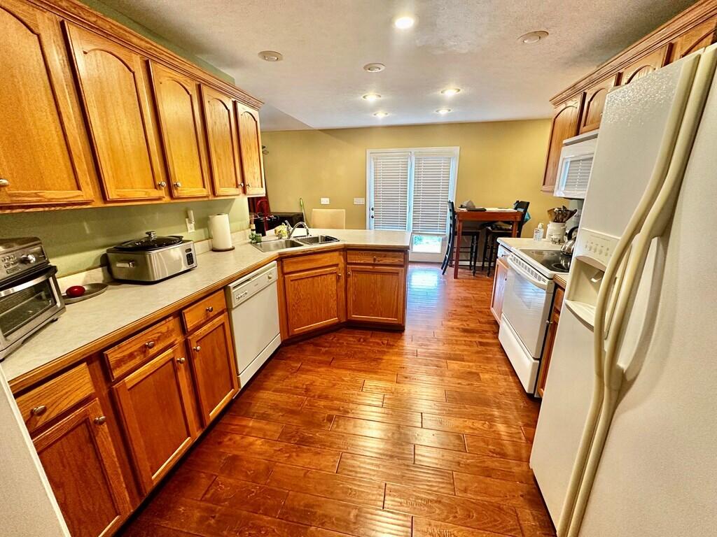 224 Benjamin Lane Property Photo 12