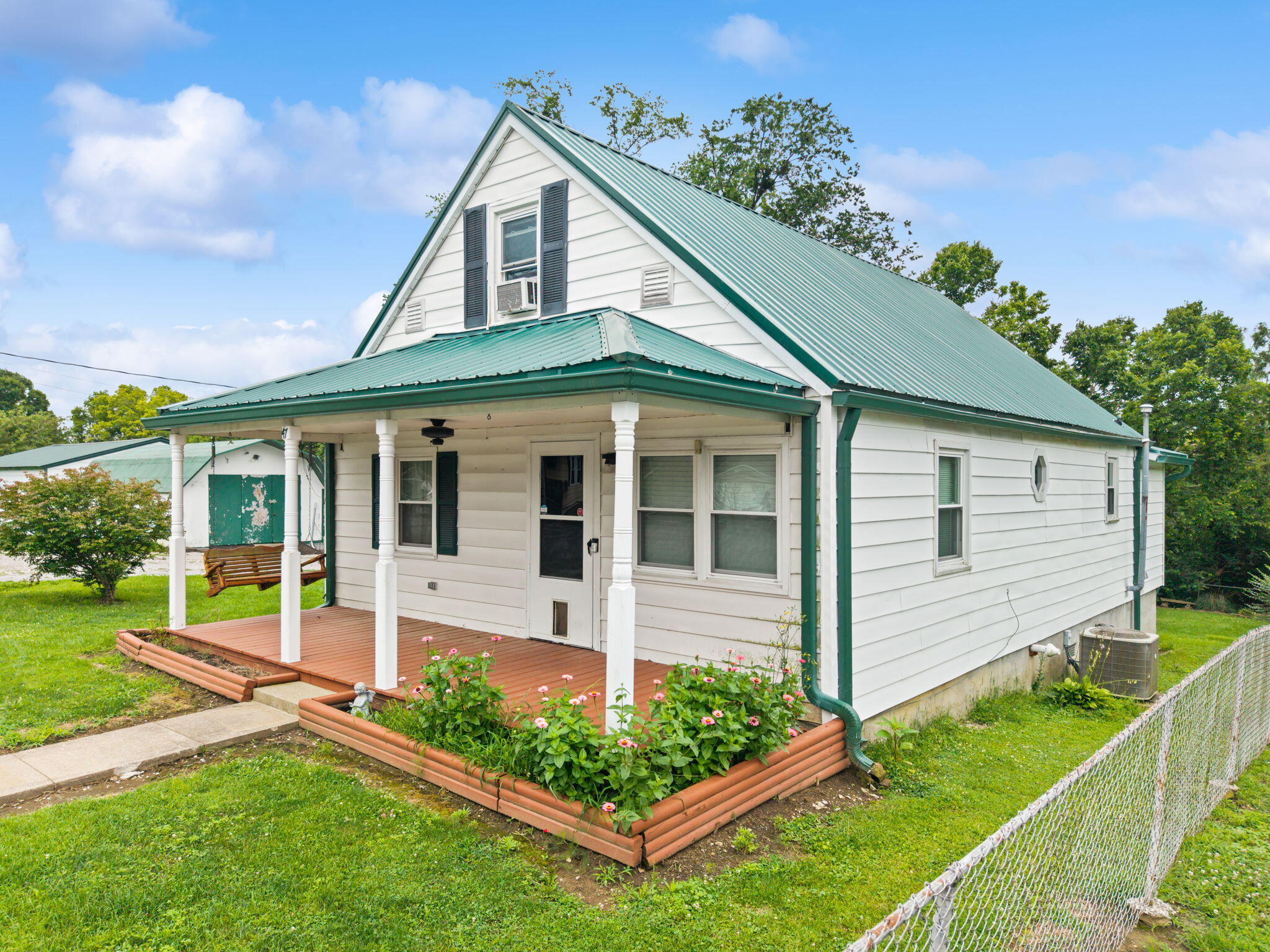 47 Hughes Avenue Property Photo 5