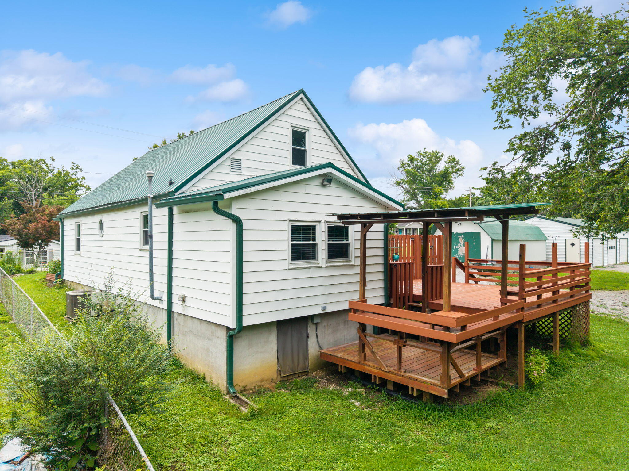 47 Hughes Avenue Property Photo 11