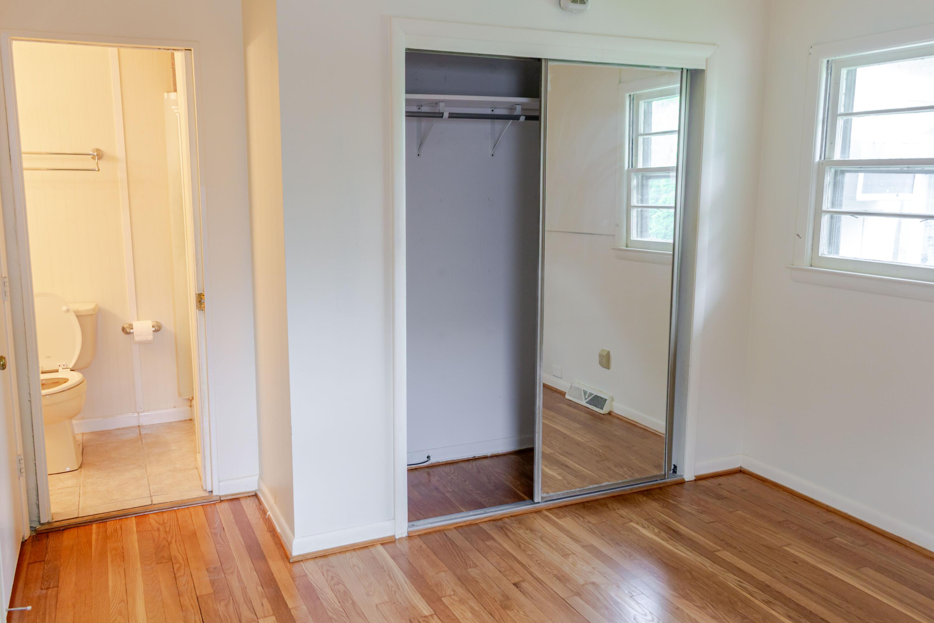 484 Wanstead Way Property Photo 21