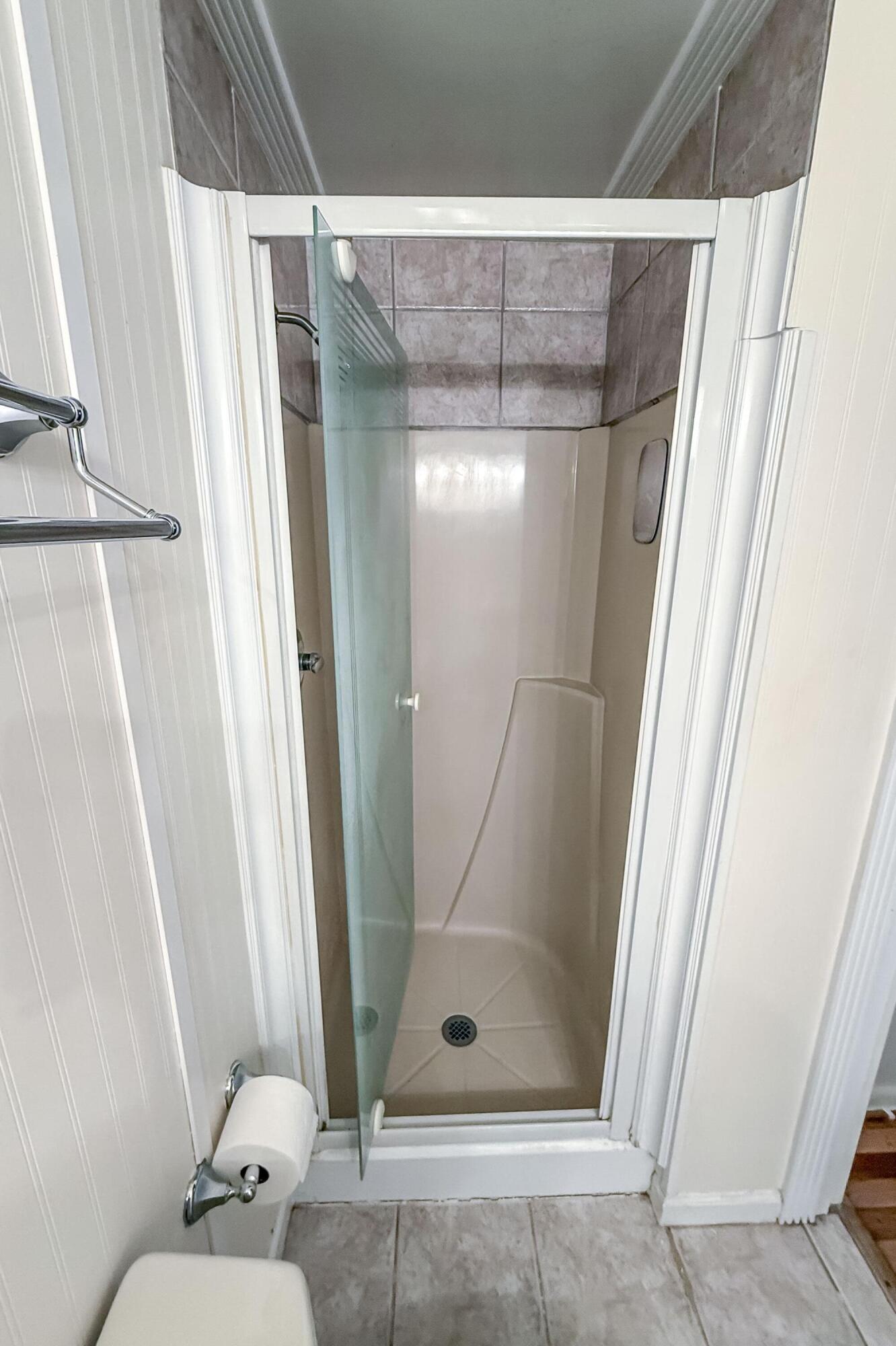 484 Wanstead Way Property Photo 25